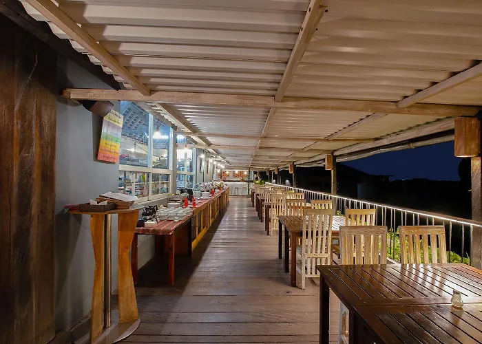 Hotel Frii Bali Echo 3*