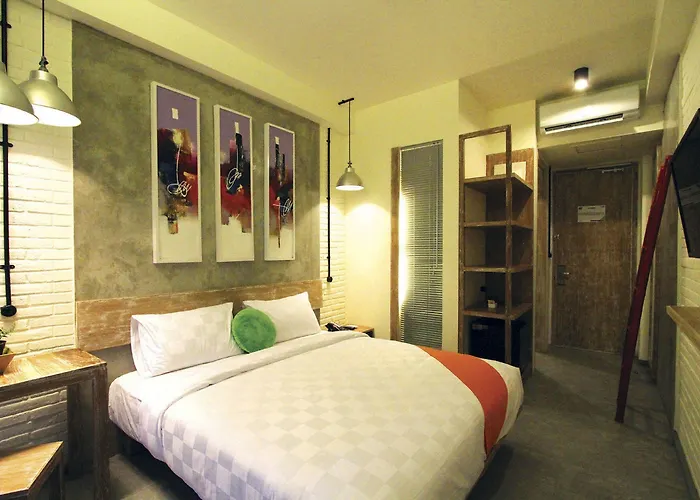 Frii Bali Echo Hotel 3*