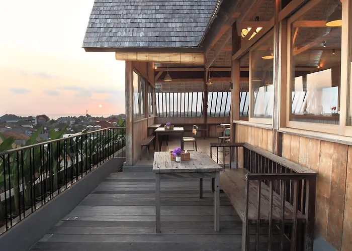 Hotel Frii Bali Echo 3*