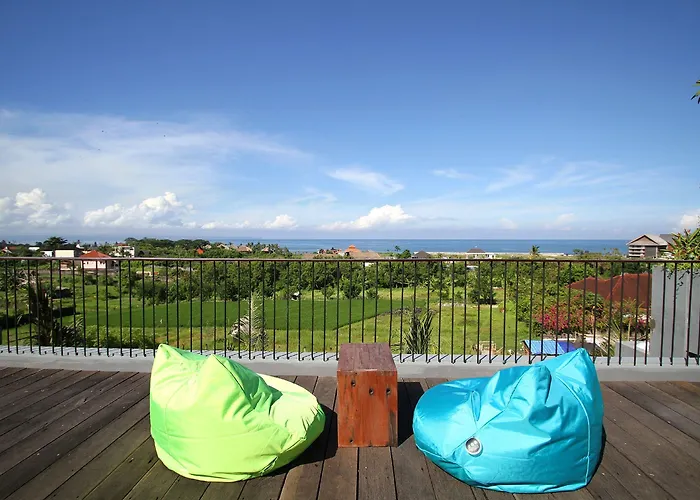 Frii Bali Echo Hotel 3*